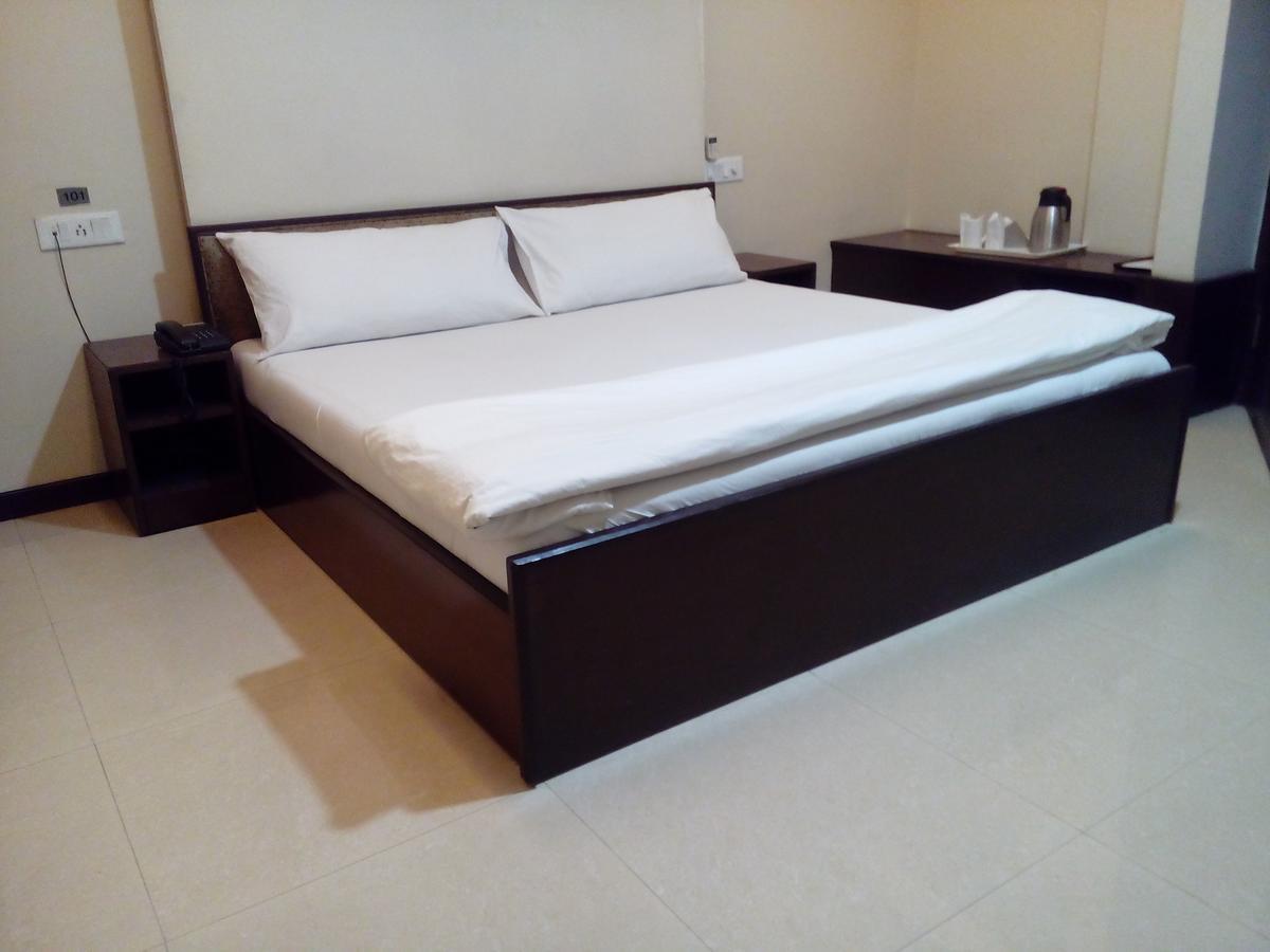 Wind Cross Hotel Kālka Екстериор снимка